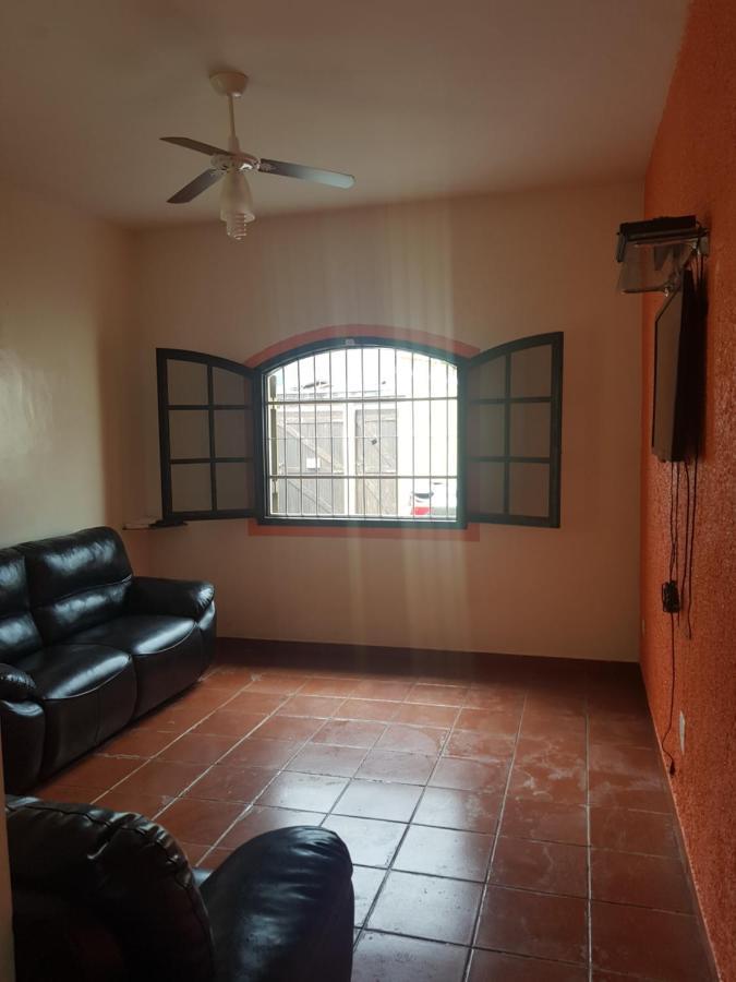 Casa De Temporada Proximo A Praia Caraguatatuba Eksteriør billede
