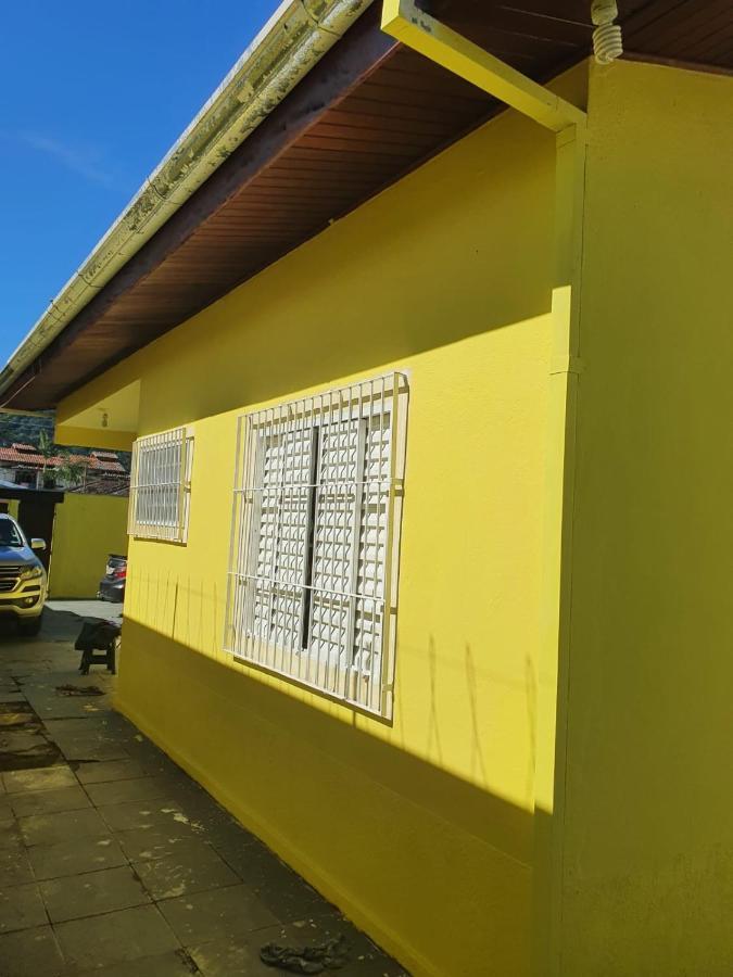 Casa De Temporada Proximo A Praia Caraguatatuba Eksteriør billede